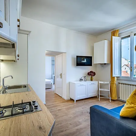 Yid Bandini Apartamento